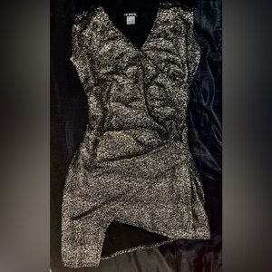 SPARKLE PARTY DRESS 🥂/ COCKTAIL DRESS New w/o tags.